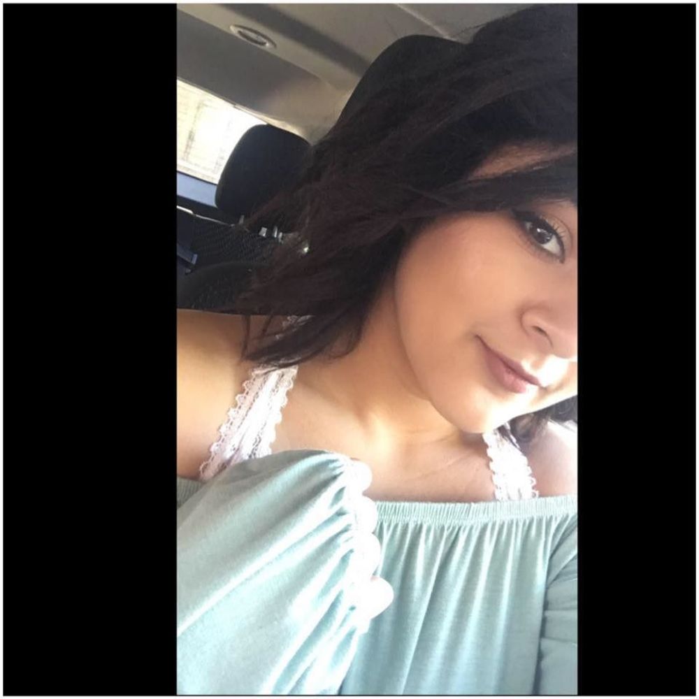 Meet your Posher, Yahaira